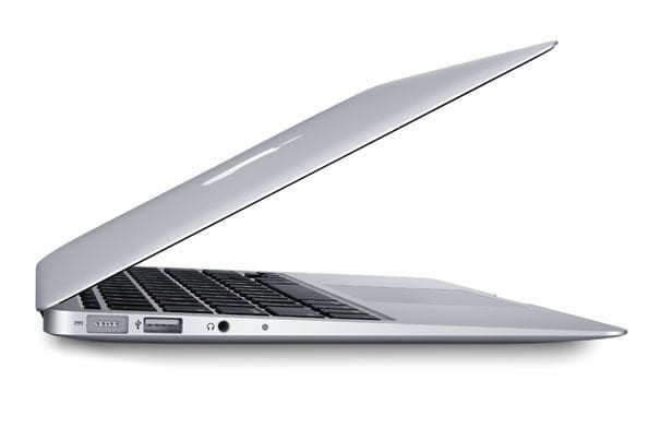 لپ تاپ اپل استوک مدل Macbook Air A1466 | Ram 8GB | 256GB SSD | i5 5250U
